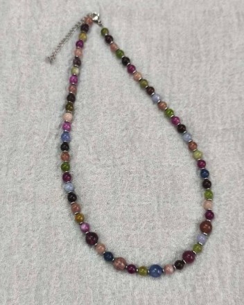 8  κολιε πετρες (1)